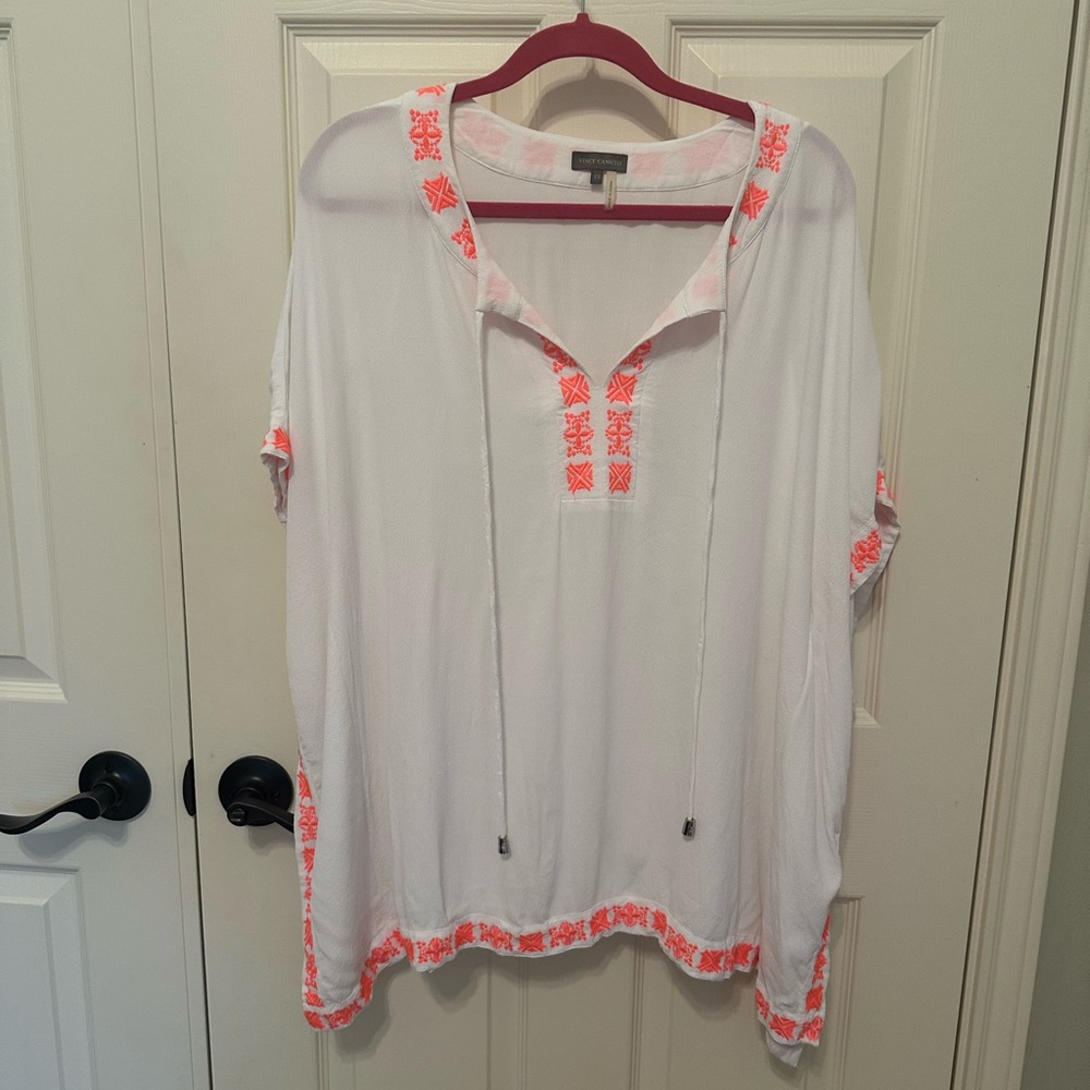 Vince Camuto White Tunic with Pink Embroidery XS